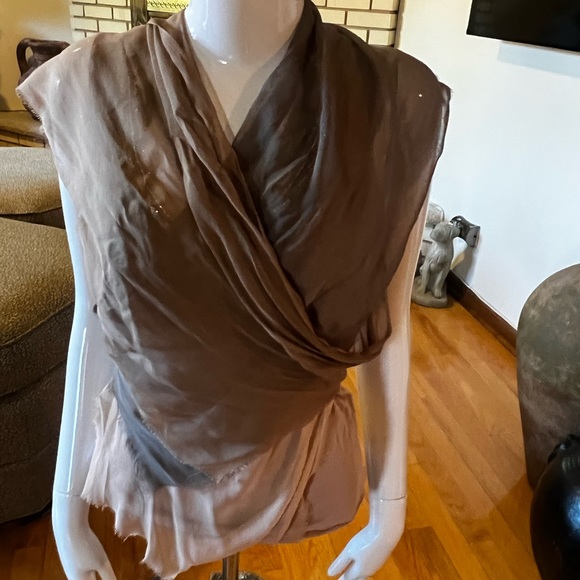 LOYANDFORD TOP - Picture 6 of 12